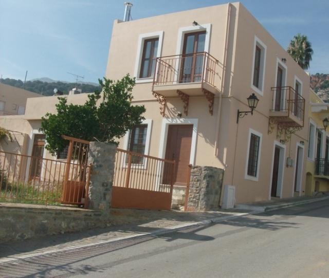 Nice renovated house for rent in a traditional village 