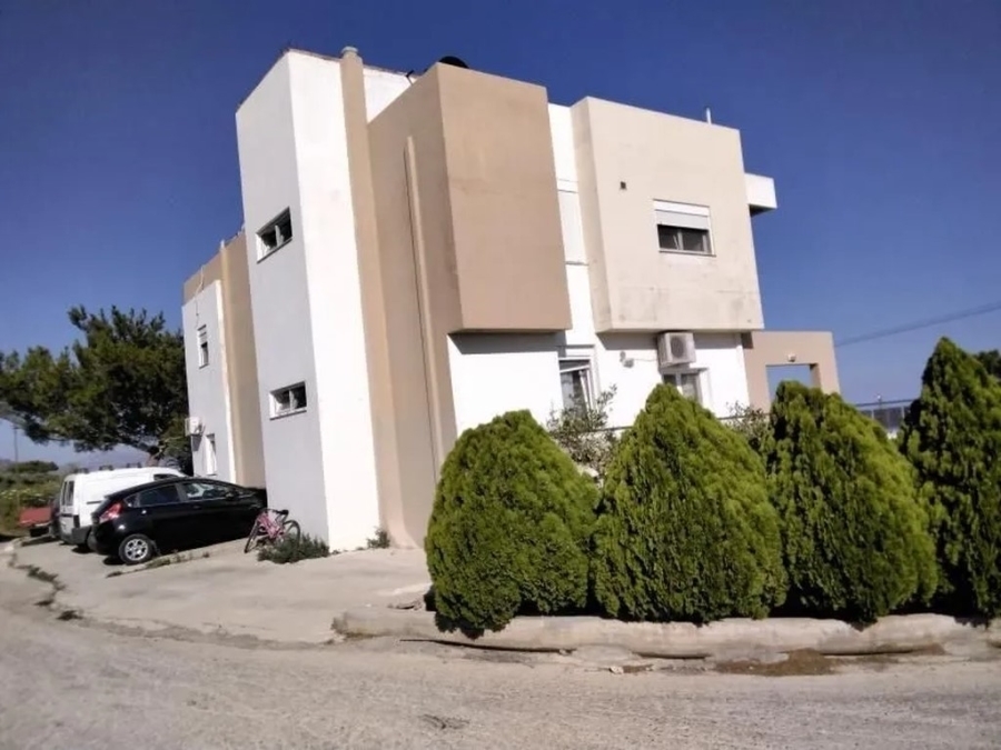 Complex of 3 apartments in Achlia - Ierapetra 