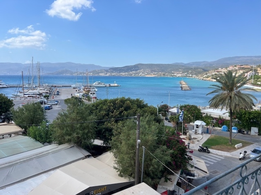 Second floor apartment for sale in Aghios Nikolaos 