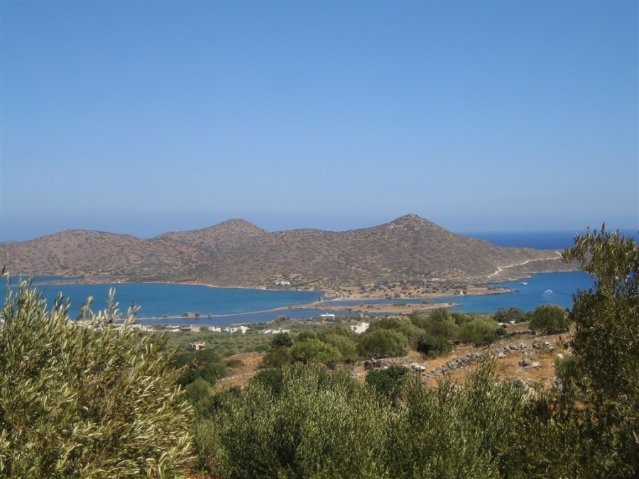  Land plot for sale with an amazing sea view to Elounda Bay 