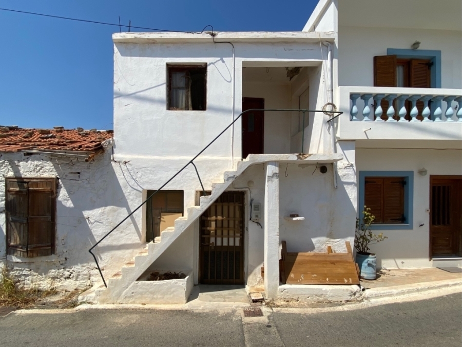 Two storey house close to the town of Aghios Nikolaos for sale  