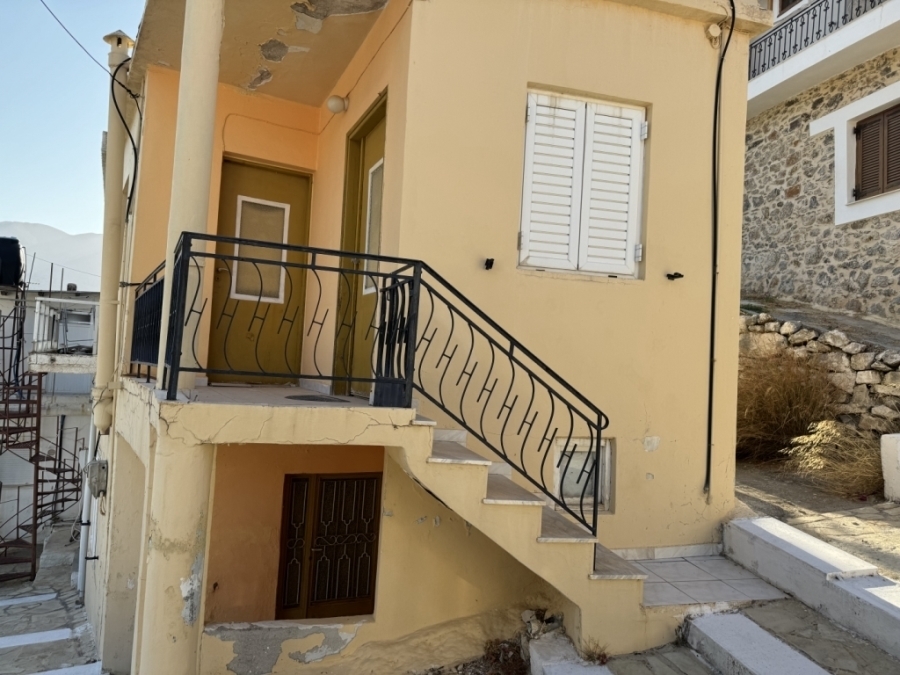 Old house of 50m2 for sale in Sfaka of Sitia  